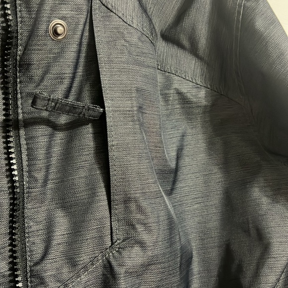 Columbia ski coat - Picture 7 of 12